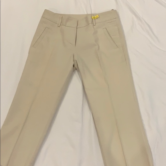 Good condition vintage beige capris - Picture 2 of 6